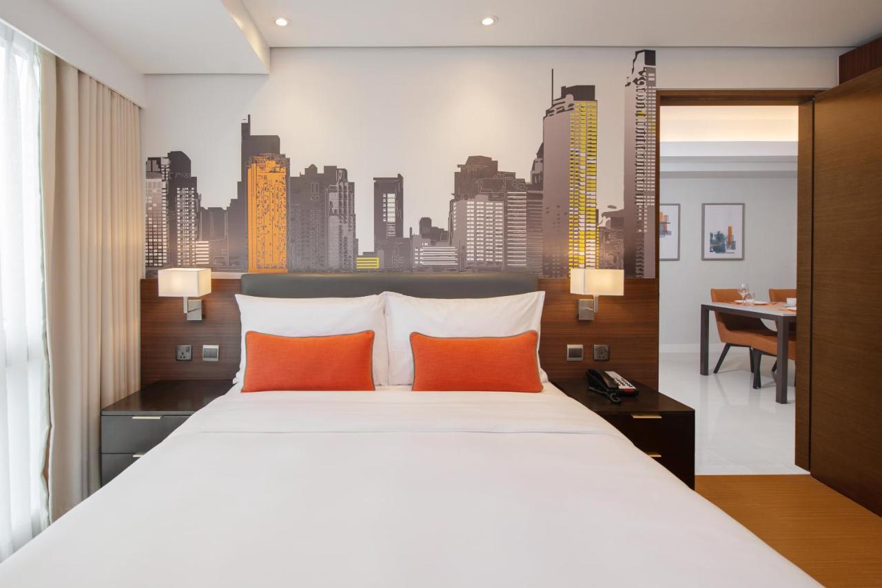 Citadines Benavidez Makati Hotell Makati City Exteriör bild