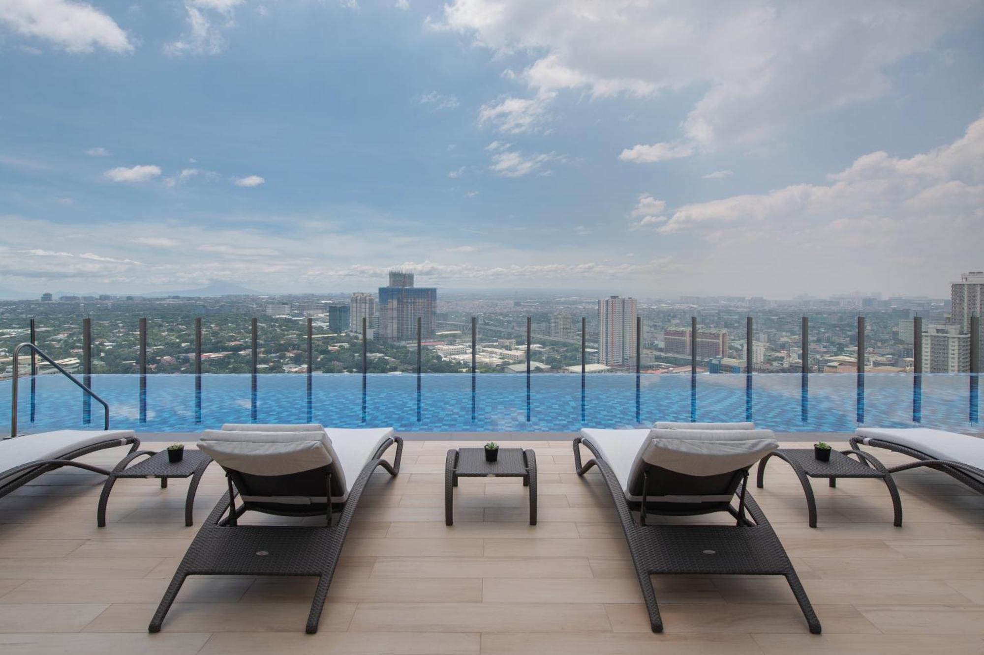 Citadines Benavidez Makati Hotell Makati City Exteriör bild